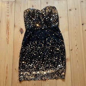 Trixxi sequence gold and black dress junior size 5